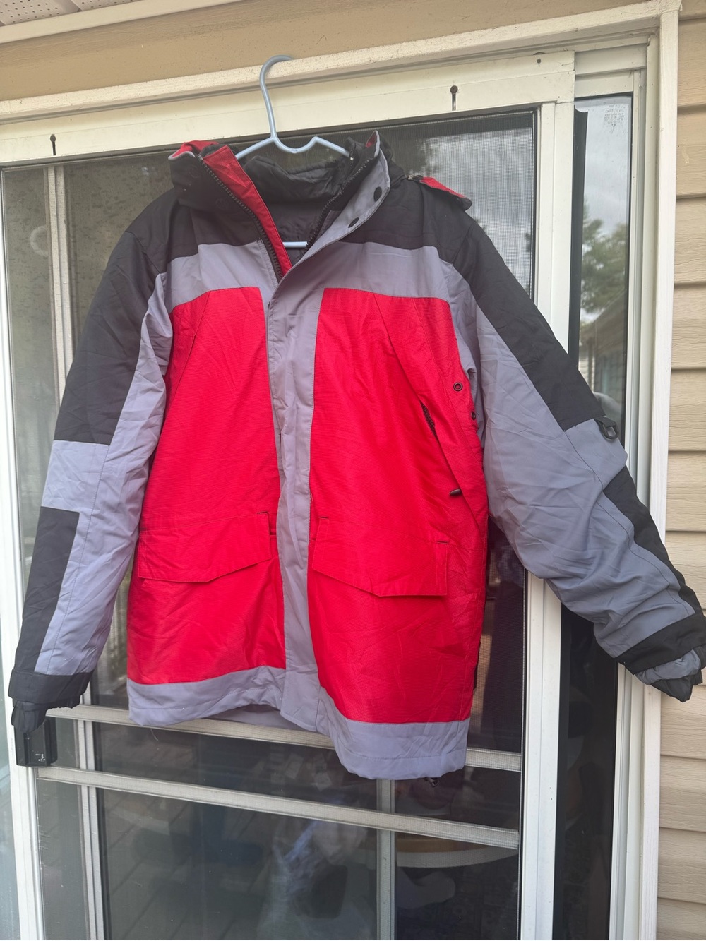 split Men's Red, Gray & Black Ski Jacket